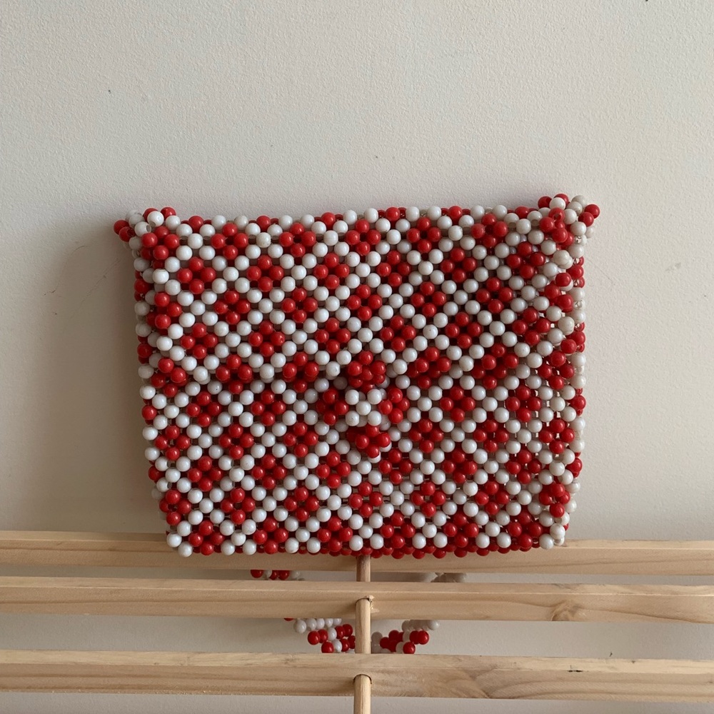 💕 BEADED RED AND WHITE BAG WITH SLING 💕